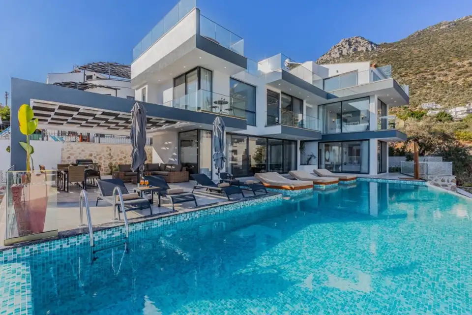 Private residence exterior with swimming pool